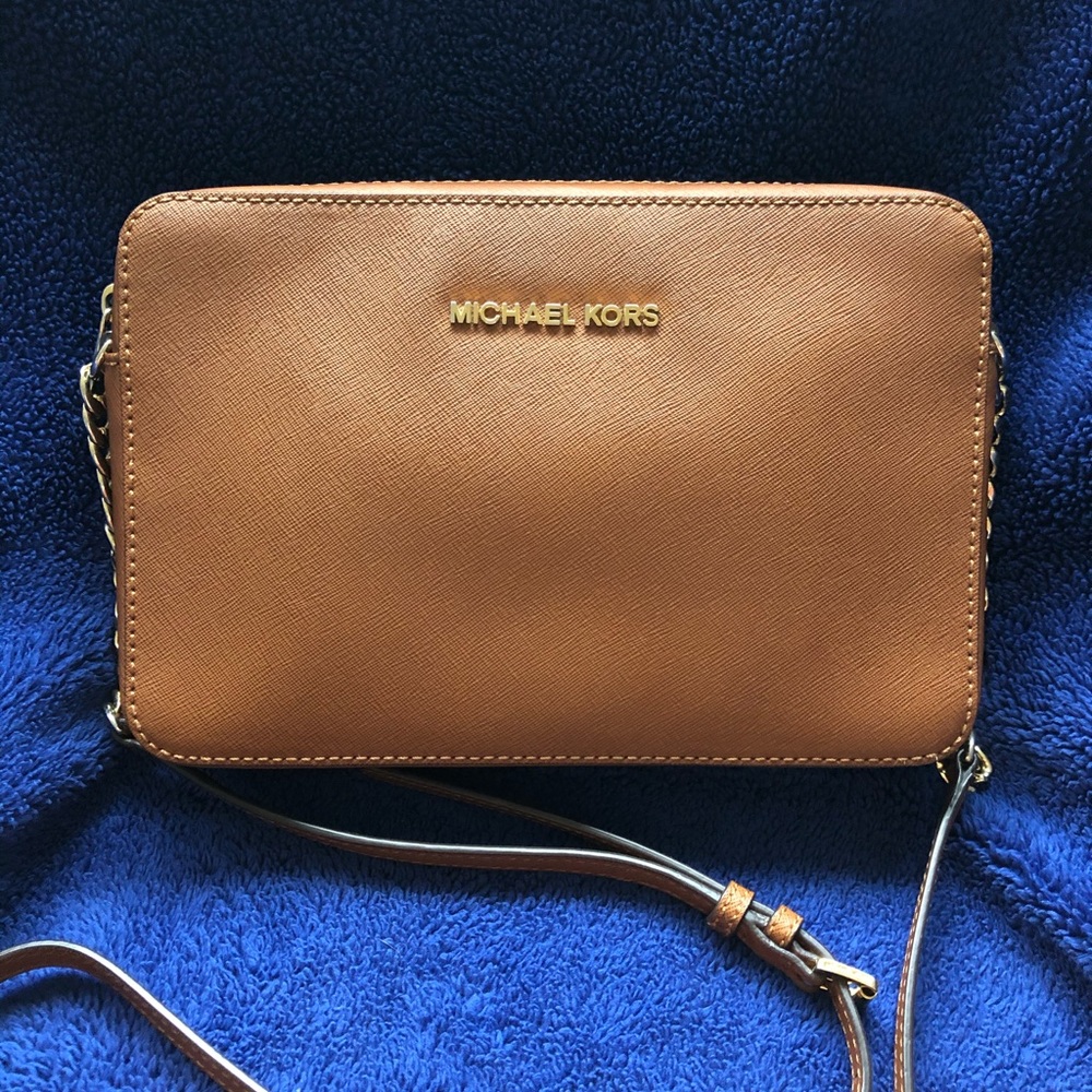 MICHAEL Michael Kors Crossgrain Leather Crossbody